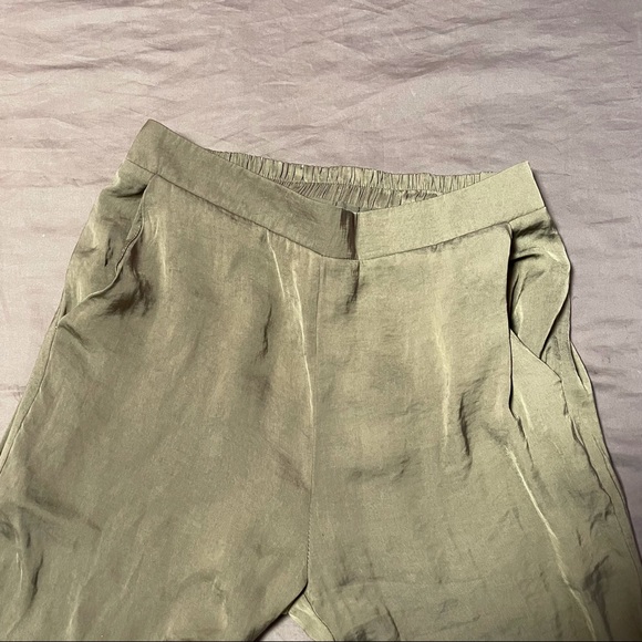 J.D. Luxe Green Satin Pants - Picture 3 of 7